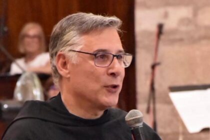 Padre Enzo Fortunato